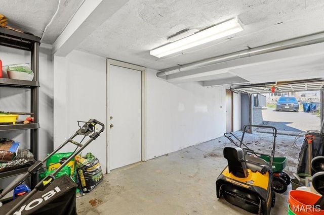 7729 Murdoch Avenue, Shrewsbury, MO 63119