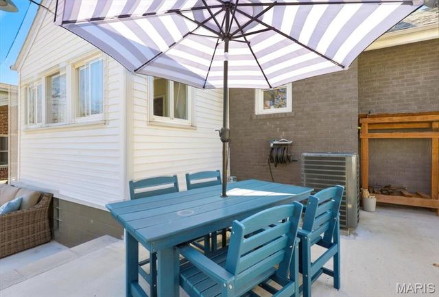 7729 Murdoch Avenue, Shrewsbury, MO 63119