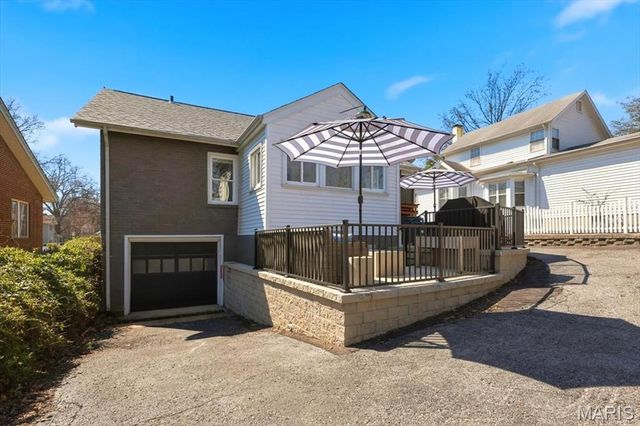 7729 Murdoch Avenue, Shrewsbury, MO 63119