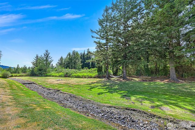 1835 E Smith Road, Bellingham, WA 98226