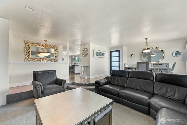 1835 E Smith Road, Bellingham, WA 98226