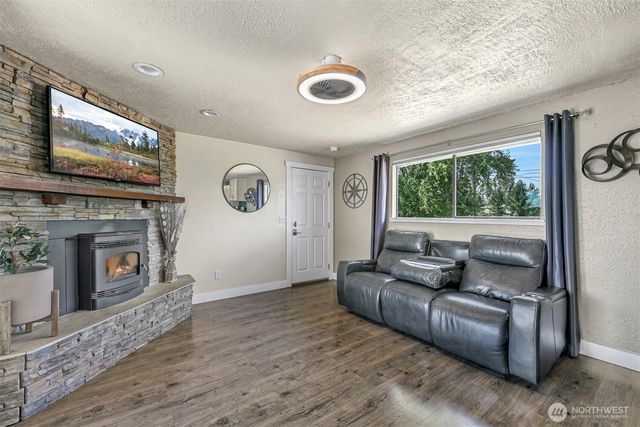 1835 E Smith Road, Bellingham, WA 98226