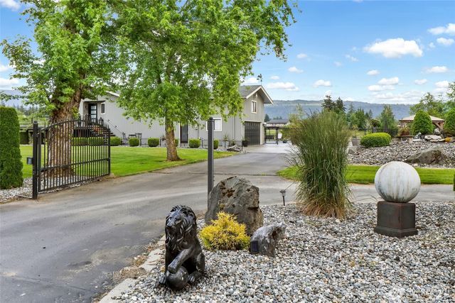 1835 E Smith Road, Bellingham, WA 98226