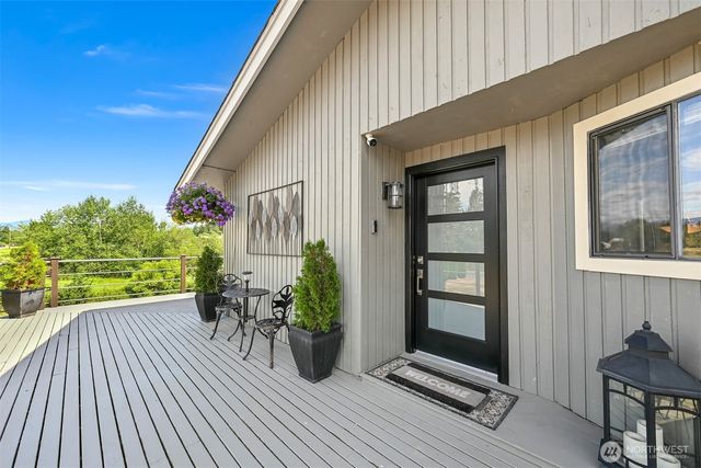 1835 E Smith Road, Bellingham, WA 98226