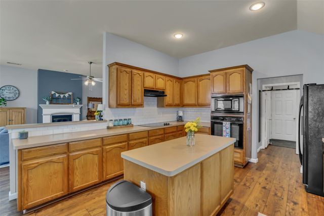 4500 Southbend Drive, Fort Worth, TX 76123