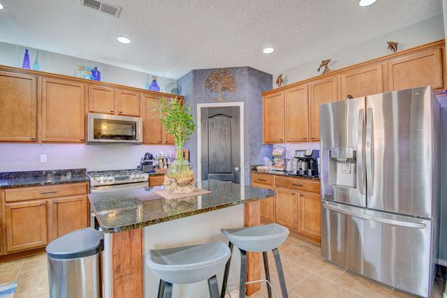 7320 Skagway Drive NE, Rio Rancho, NM 87144