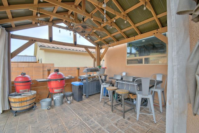 7320 Skagway Drive NE, Rio Rancho, NM 87144