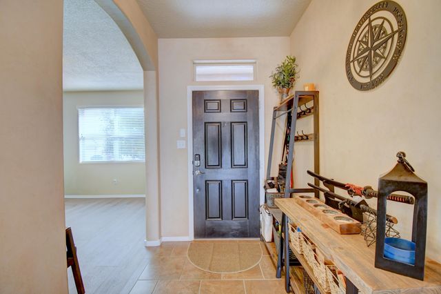 7320 Skagway Drive NE, Rio Rancho, NM 87144