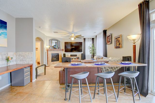 7320 Skagway Drive NE, Rio Rancho, NM 87144