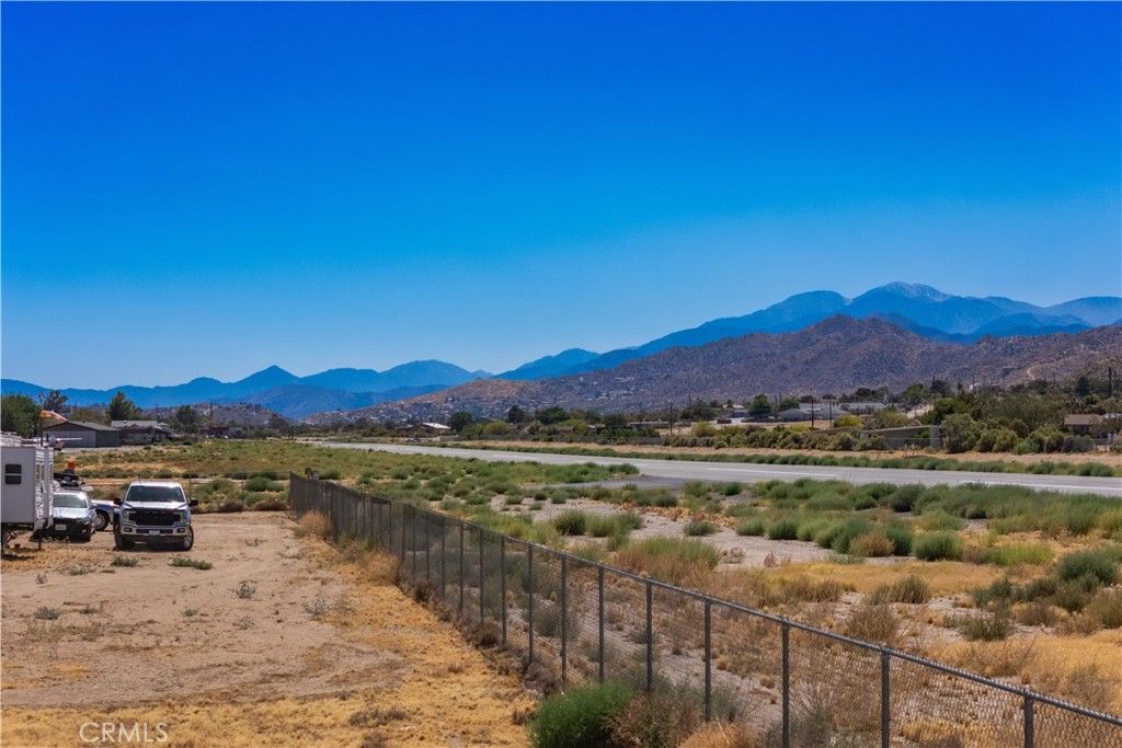 Image 24 of property listing at 6770 Lindbergh Lane, Yucca Valley, CA 92284