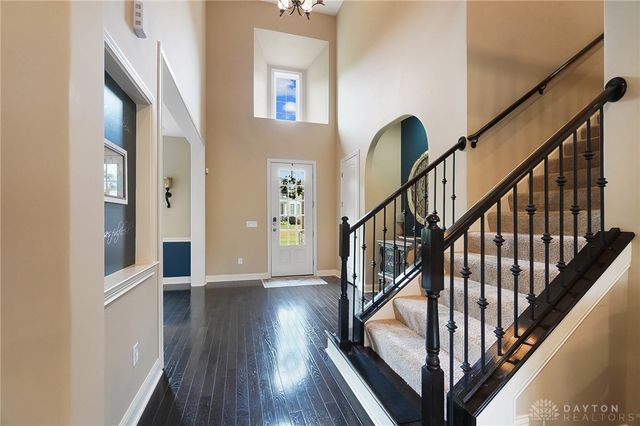 7053 Laurel Oaks Drive, West Chester, OH 45069