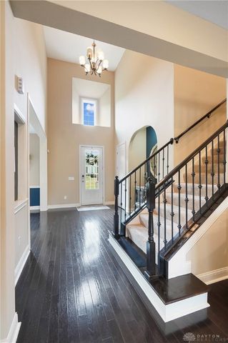 7053 Laurel Oaks Drive, West Chester, OH 45069