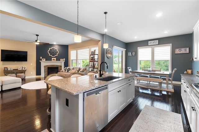 7053 Laurel Oaks Drive, West Chester, OH 45069