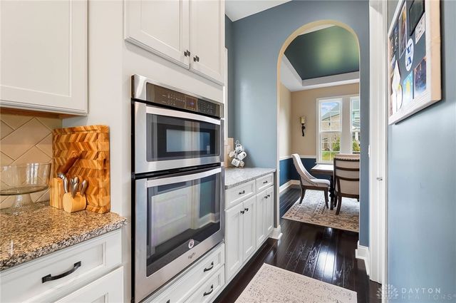 7053 Laurel Oaks Drive, West Chester, OH 45069