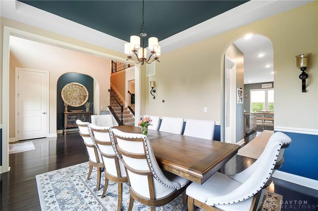 7053 Laurel Oaks Drive, West Chester, OH 45069