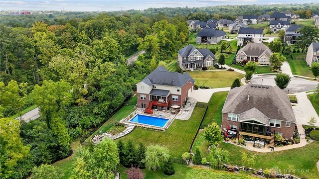 7053 Laurel Oaks Drive, West Chester, OH 45069