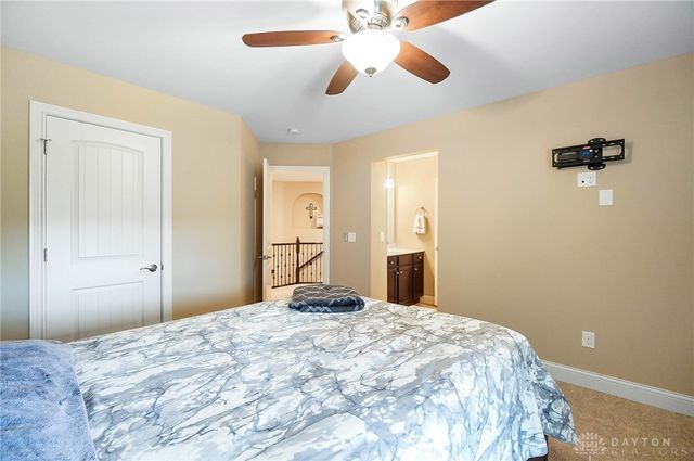 7053 Laurel Oaks Drive, West Chester, OH 45069