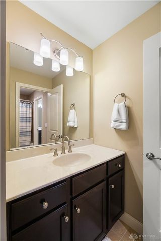 7053 Laurel Oaks Drive, West Chester, OH 45069