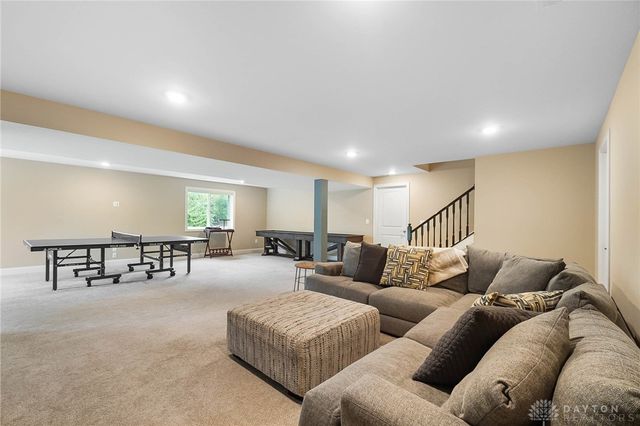 7053 Laurel Oaks Drive, West Chester, OH 45069
