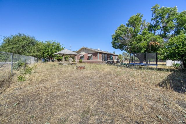 17002 Acacia Way, Clearlake Oaks, CA 95423