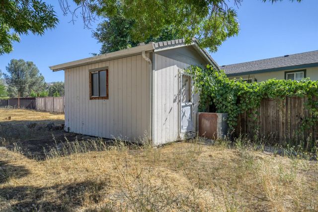 17002 Acacia Way, Clearlake Oaks, CA 95423