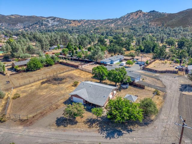 17002 Acacia Way, Clearlake Oaks, CA 95423