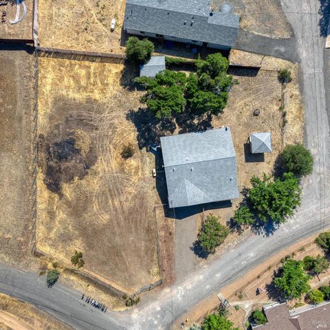 17002 Acacia Way, Clearlake Oaks, CA 95423