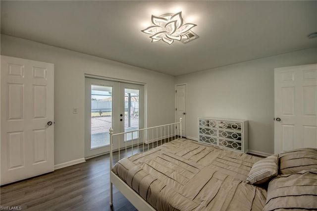 1210 SE 29th TER, Cape Coral, FL 33904