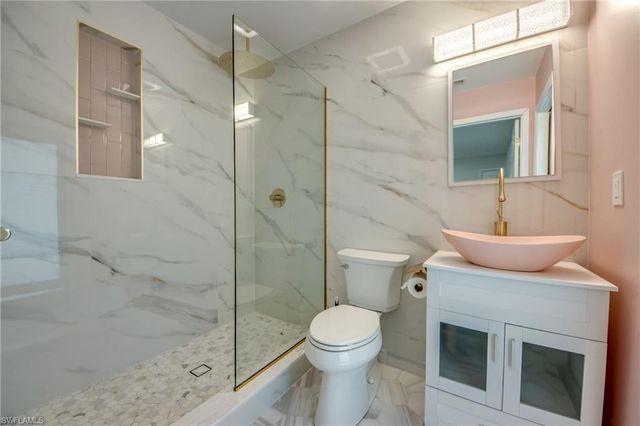 1210 SE 29th TER, Cape Coral, FL 33904