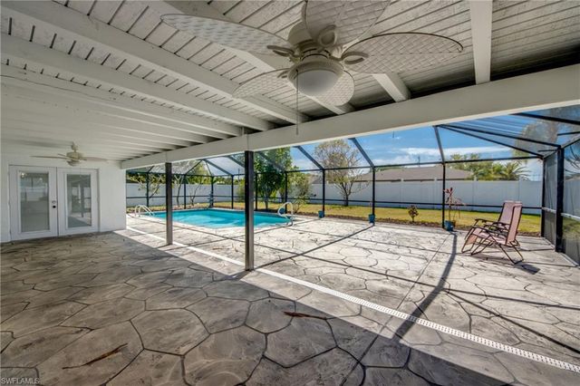 1210 SE 29th TER, Cape Coral, FL 33904