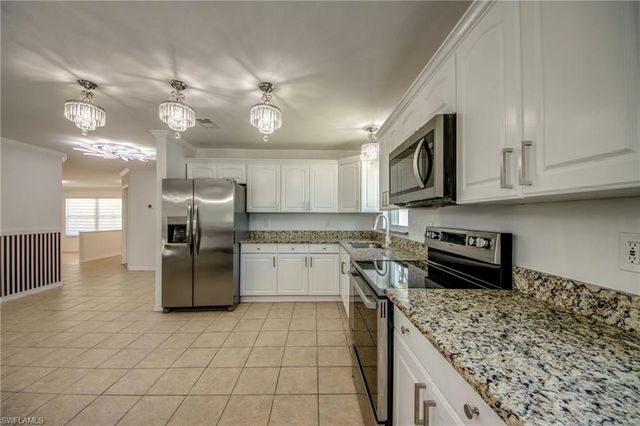 1210 SE 29th TER, Cape Coral, FL 33904