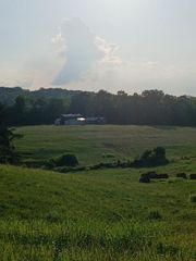 150 WATERFALL Way, Clay City, KY 40312