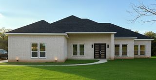 2304 Candlestick Drive, Granbury, TX 76049