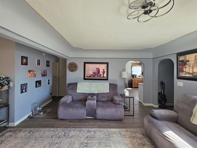 1708 W Ridge Road, Bay City, MI 48708