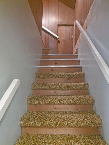 1708 W Ridge Road, Bay City, MI 48708