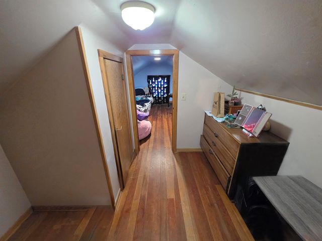 1708 W Ridge Road, Bay City, MI 48708