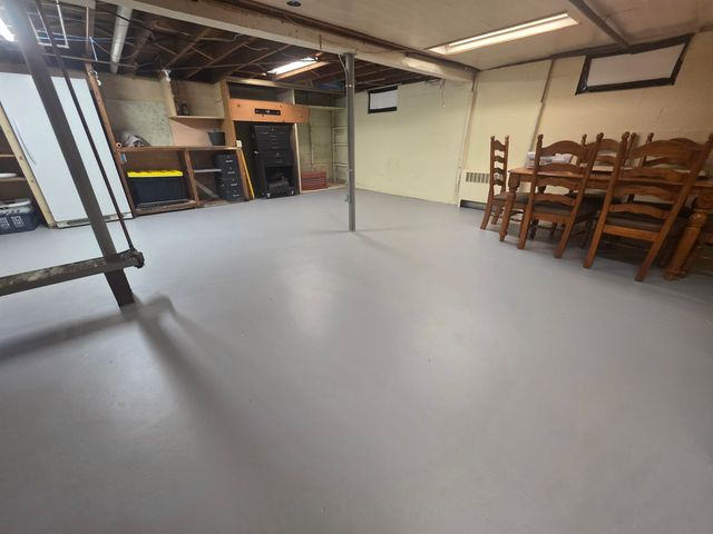 1708 W Ridge Road, Bay City, MI 48708