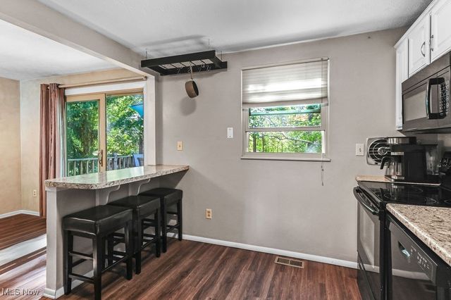 10265 Beaver Trail, Aurora, OH 44202