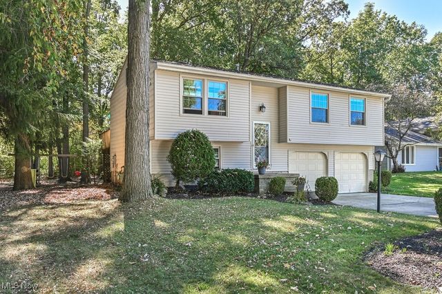 10265 Beaver Trail, Aurora, OH 44202