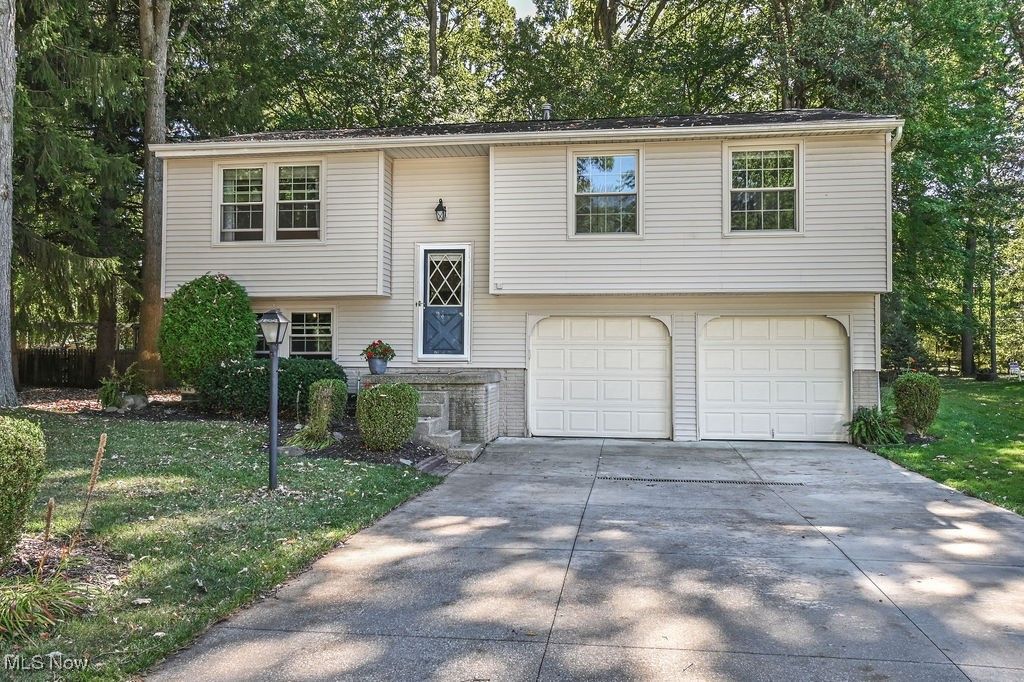 10265 Beaver Trail, Aurora, OH 44202