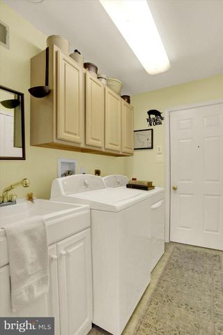 216 FOX GROVE PL, Hummelstown, PA 17036