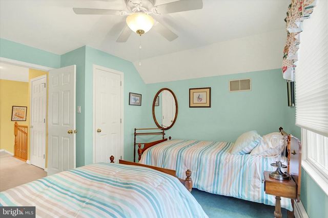 216 FOX GROVE PL, Hummelstown, PA 17036