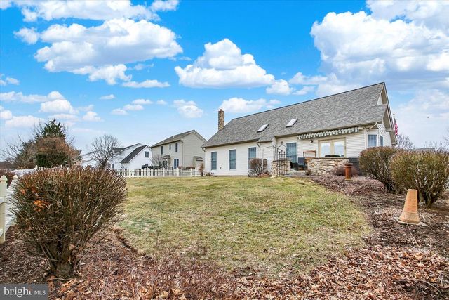 216 FOX GROVE PL, Hummelstown, PA 17036