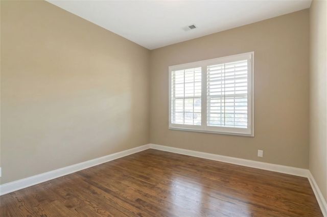 1021 Brokencreek Ln, Murfreesboro, TN 37129