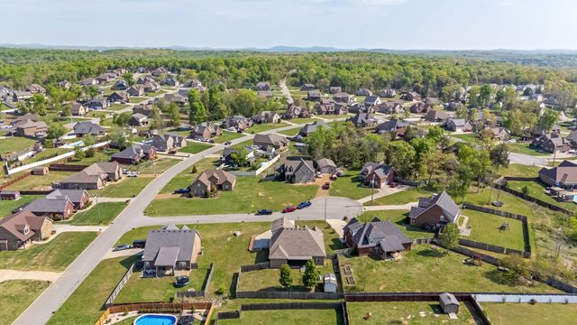 1021 Brokencreek Ln, Murfreesboro, TN 37129