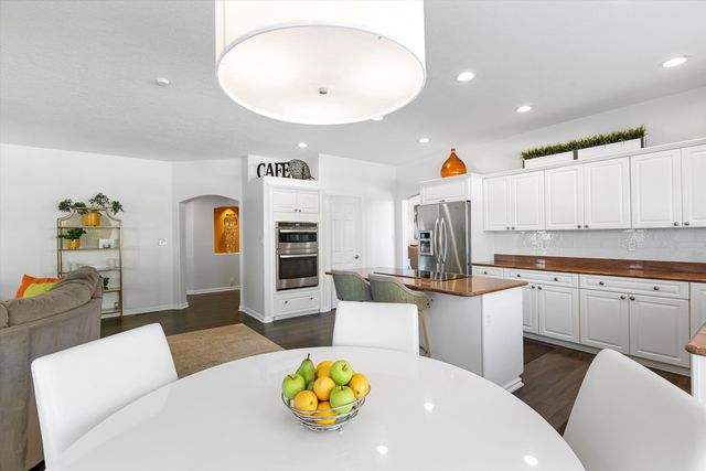 3545 Newcastle Drive SE, Rio Rancho, NM 87124