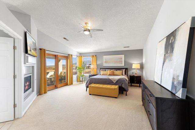 3545 Newcastle Drive SE, Rio Rancho, NM 87124