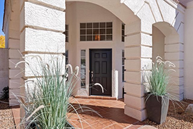 3545 Newcastle Drive SE, Rio Rancho, NM 87124