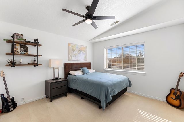 3545 Newcastle Drive SE, Rio Rancho, NM 87124