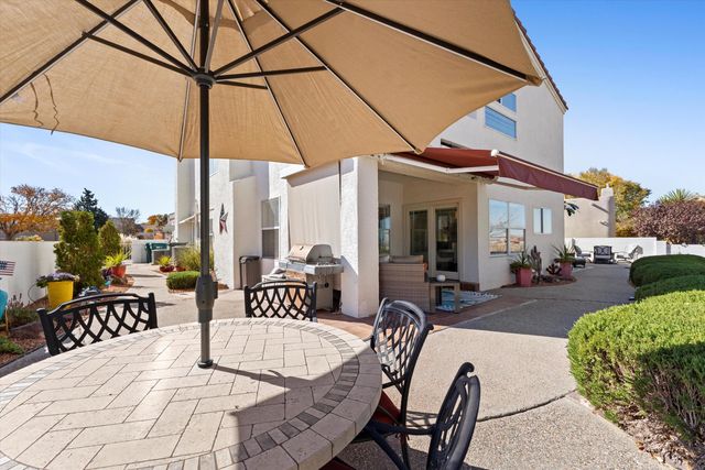 3545 Newcastle Drive SE, Rio Rancho, NM 87124